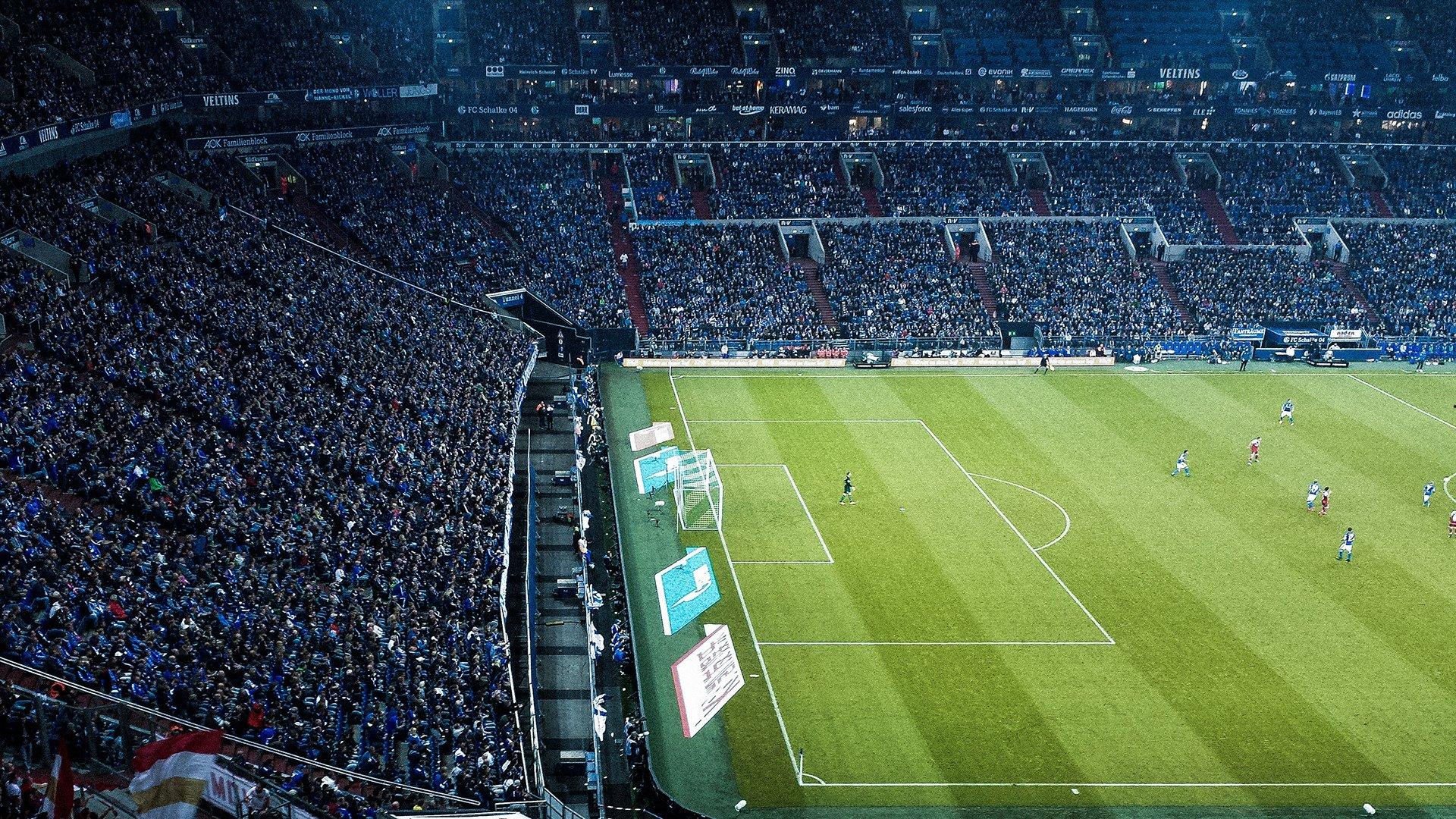 太阳报:奥纳纳的35万镑兰博基尼被扣押,因未购买车险