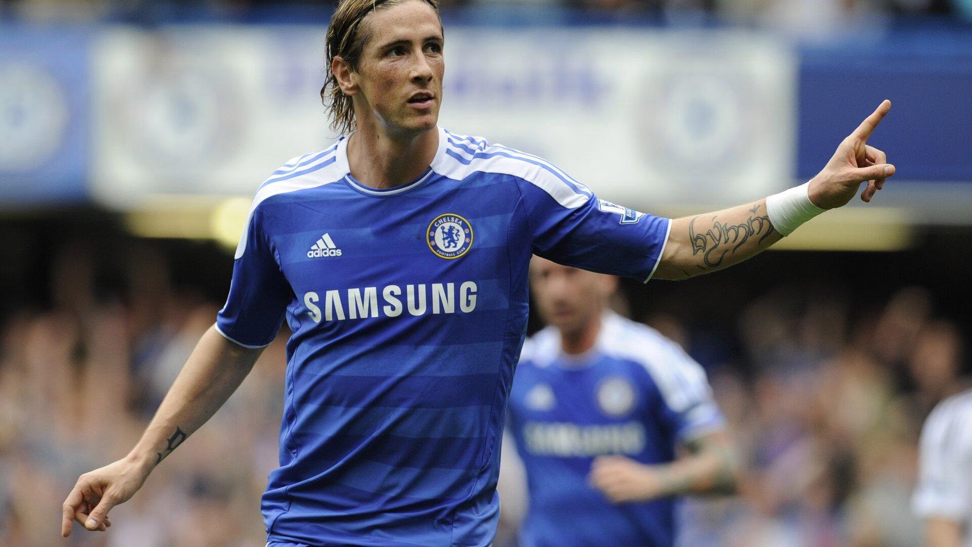 知名裁判托尼兄弟宣布退役并投身政坛,将竞选2028年诺福克市长